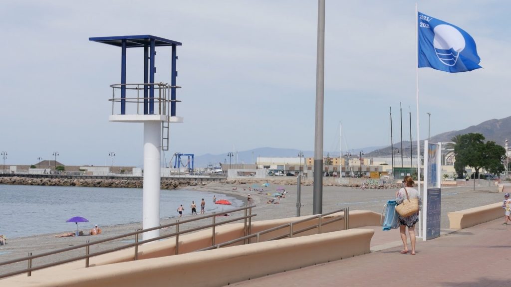 España tendrá 642 banderas azules en las playas, cuatro más que el año pasado