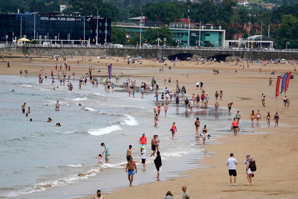 El tiempo en España: el calor da un respiro esta semana, sobre todo al norte y al centro del país
