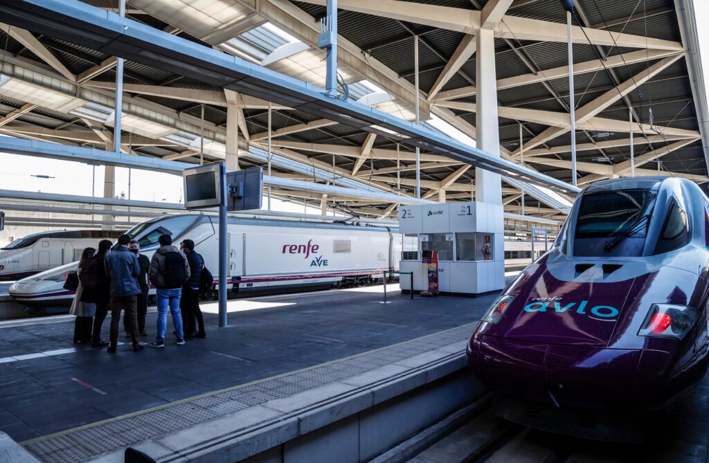 Récord de viajeros en la alta velocidad: 40 millones, un 77% más que hace un lustro gracias a la liberalización del sector
