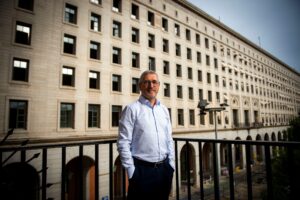 El secretario de Estado de Medio Ambiente: “Los daños del lobo suponen un 0,7% de las pérdidas del sector ganadero”