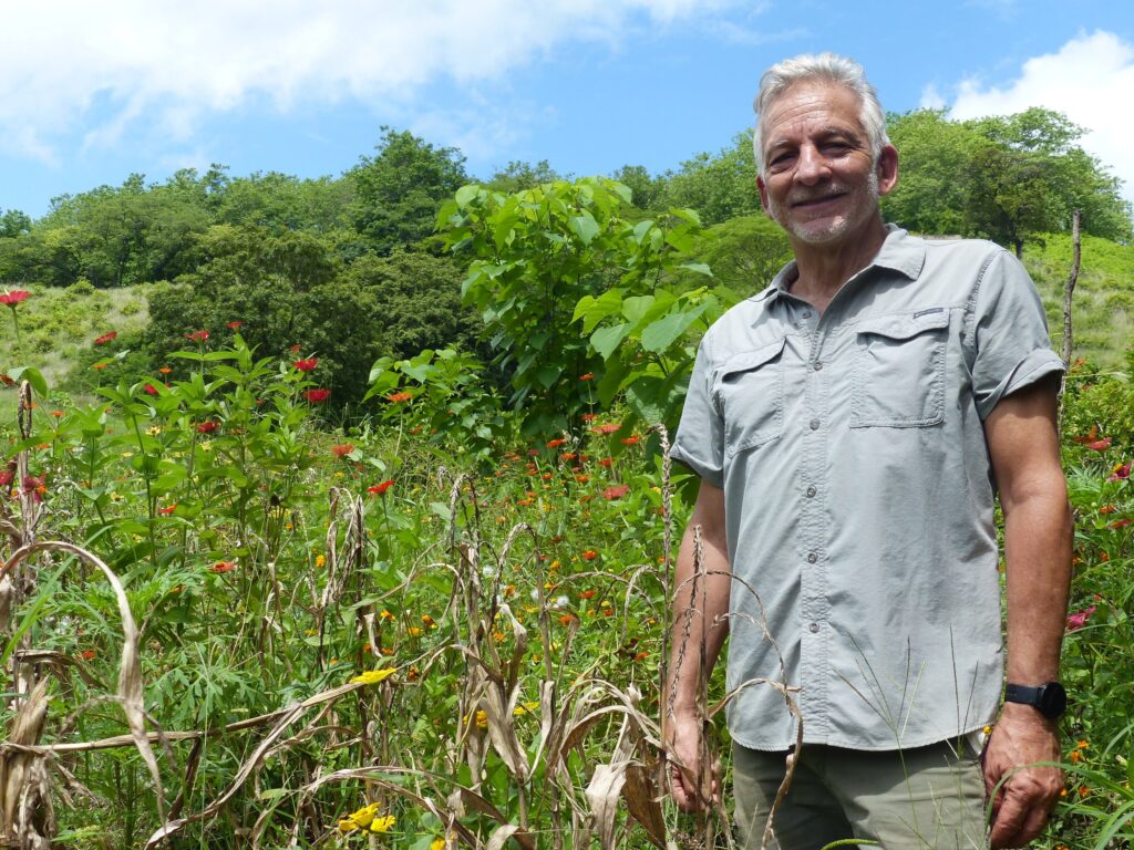 Eduard Müller, investigador: “La forma de producir alimentos y fibras para textiles provoca el 80% del daño planetario”