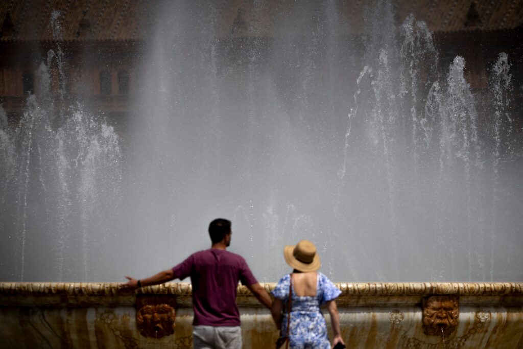 La ola del calor lleva la máxima del país a Ribadavia, en Ourense, con 42,8 grados
